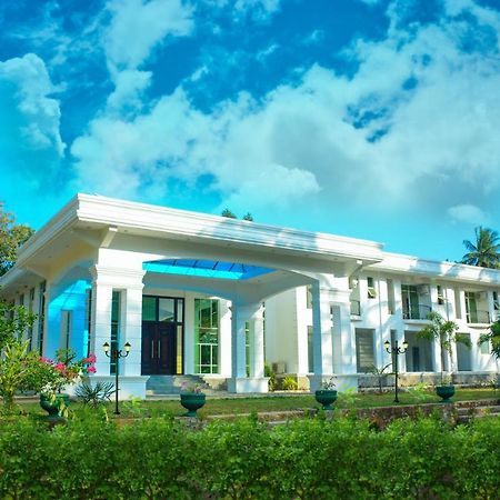 Soba Lanka Holiday Resort Melsiripura Exterior foto