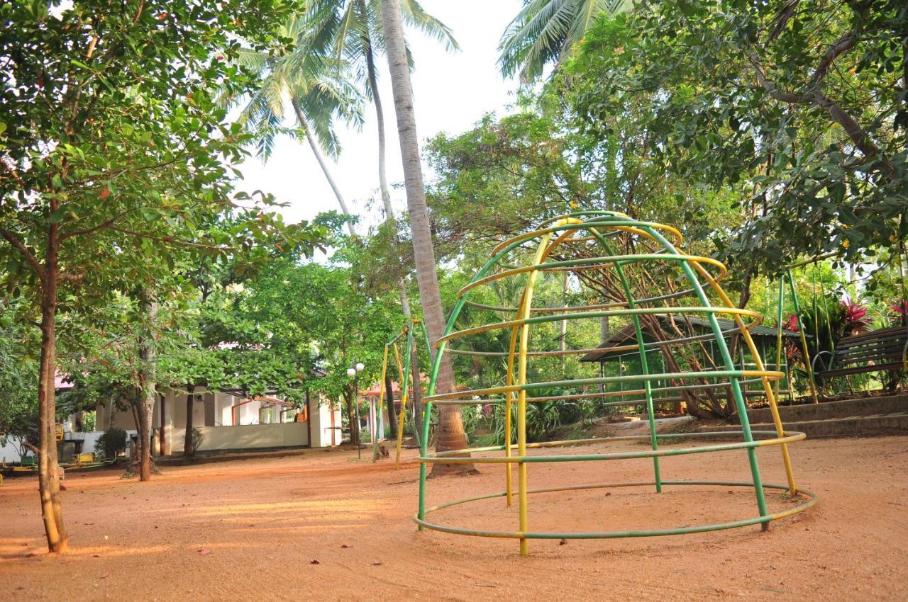 Soba Lanka Holiday Resort Melsiripura Exterior foto