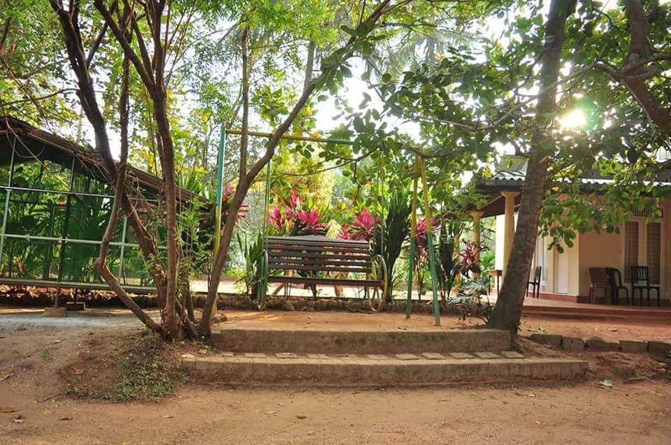 Soba Lanka Holiday Resort Melsiripura Exterior foto