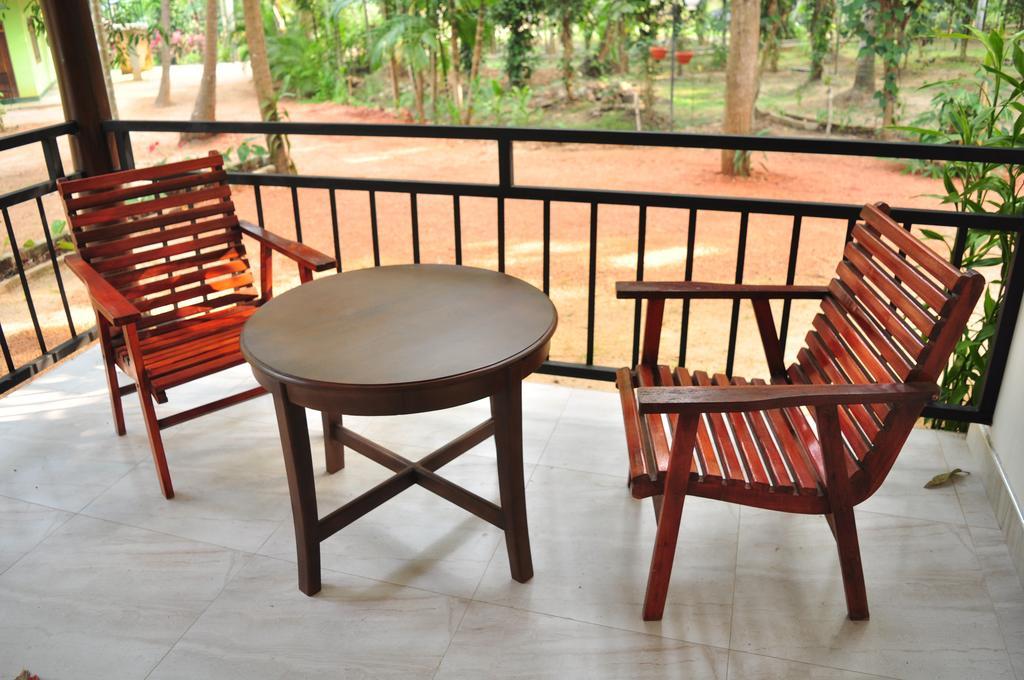 Soba Lanka Holiday Resort Melsiripura Exterior foto