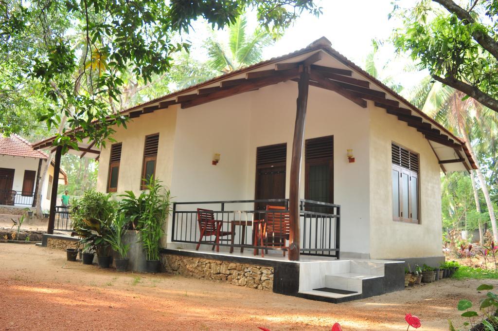 Soba Lanka Holiday Resort Melsiripura Exterior foto