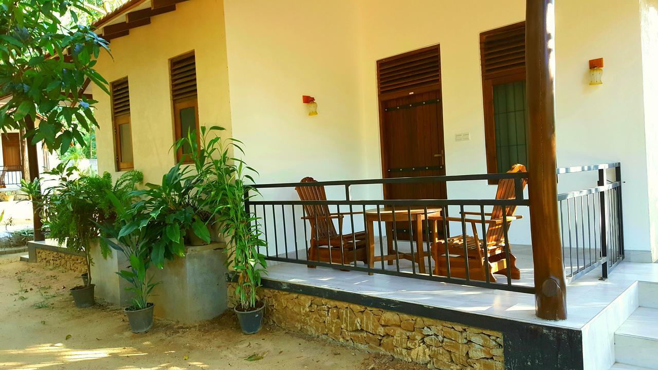 Soba Lanka Holiday Resort Melsiripura Exterior foto